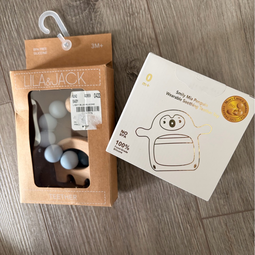 Baby teething set - NWT/Unopened